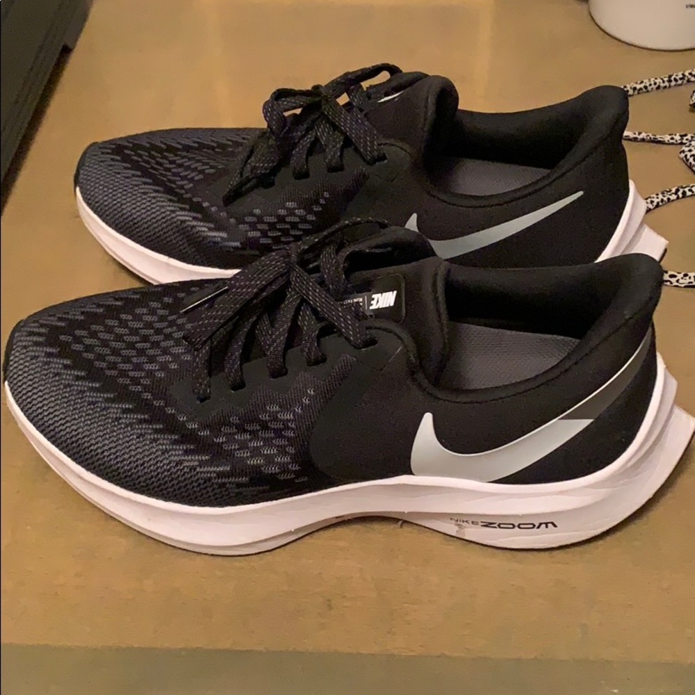 Nike Zoom Winflo 7.5